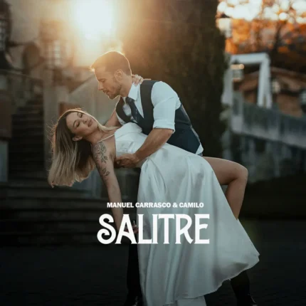 Baile de boda romántico con la canción “Salitre” de Manuel Carrasco y Camilo